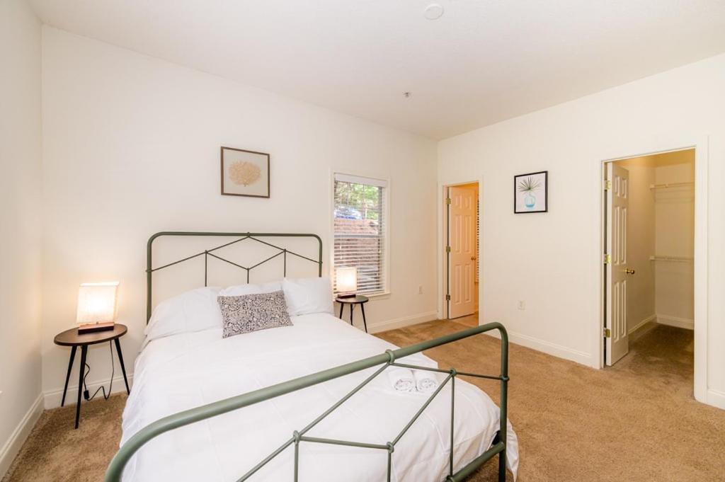 Apartamento Open And Brilliant 2br With Balcony And Gym Charlotte