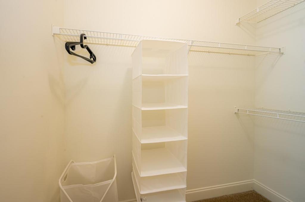 Open And Brilliant 2br With Balcony And Gym Apartamento